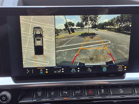 New 2025 Chevrolet Silverado 2500 LT w/ Safety Package image 15