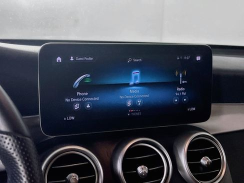 Used 2021 Mercedes-Benz GLC 300 4MATIC image 14