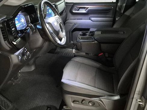 Used 2023 Chevrolet Silverado 1500 LT RWD image 12