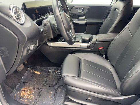 Used 2023 Mercedes-Benz EQB 300 4MATIC w/ Pinnacle Package image 26