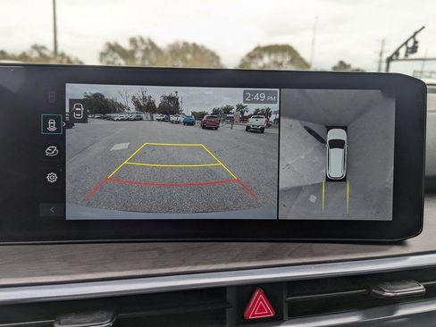 Certified 2024 Kia Sorento SX image 22