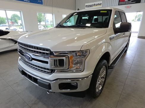 Used 2019 Ford F150 XLT w/ Equipment Group 302A Luxury AWD/4WD image 2