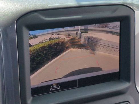 Used 2022 Chevrolet Silverado 1500 W/T RWD image 14