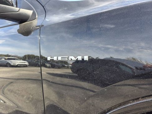 Used 2023 Dodge Durango R/T image 3