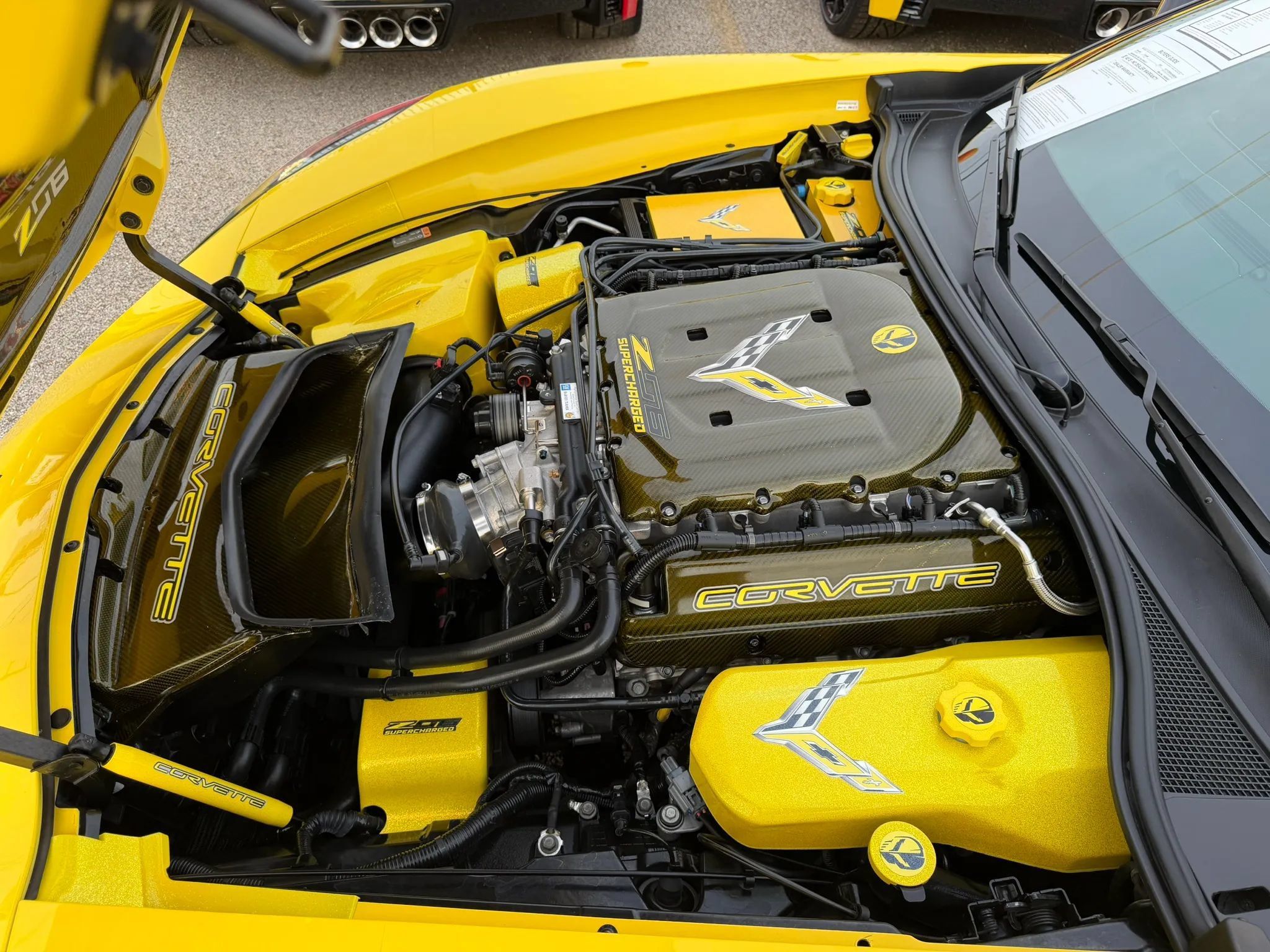 Used 2016 Chevrolet Corvette Z06 w/ 3LZ Preferred Equipment Group RWD image 46
