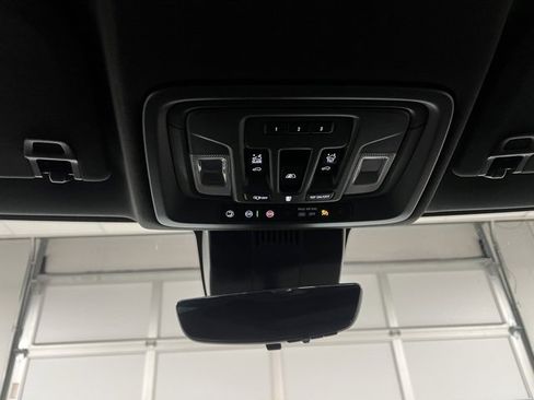 Used 2025 GMC Sierra 3500 AT4 w/ AT4 Premium Plus Package image 47