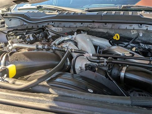 Used 2021 Ford F450 Platinum w/ Camper Package image 40