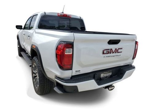 New 2026 GMC Canyon Denali image 4