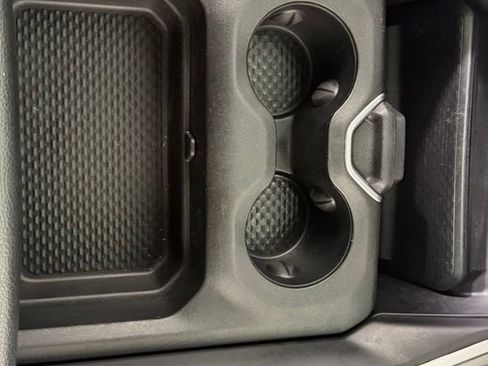Used 2021 RAM 1500 Big Horn AWD/4WD image 25