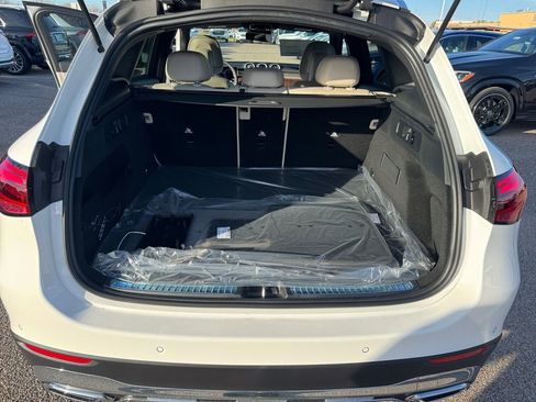 New 2026 Mercedes-Benz GLC 300 image 23