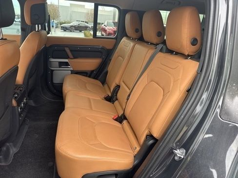Used 2023 Land Rover Defender 130 First Edition image 10