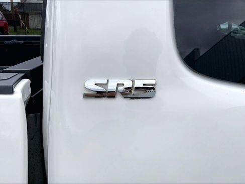 Used 2020 Toyota Tacoma SR5 AWD/4WD image 10