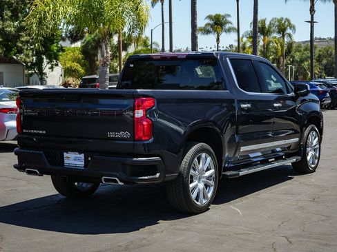 Used 2023 Chevrolet Silverado 1500 High Country w/ High Country Premium Package AWD/4WD image 6