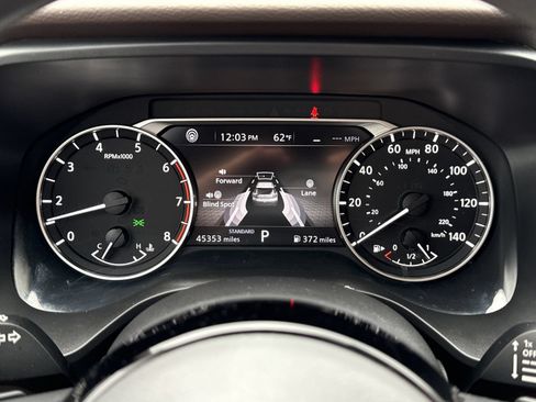 Used 2023 Nissan Rogue SV FWD image 13