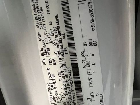 Used 2017 Ford F250 XL w/ Power Equipment Group image 32