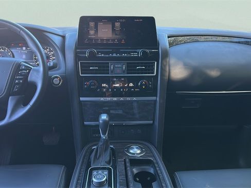 Used 2024 Nissan Armada Platinum w/ Captain's Chairs Package image 28