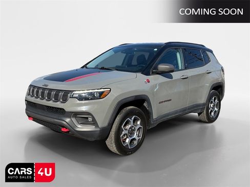 Used 2022 Jeep Compass Trailhawk w/ Trailhawk Elite Group image 3