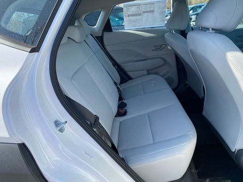 New 2026 Hyundai Kona SE image 34