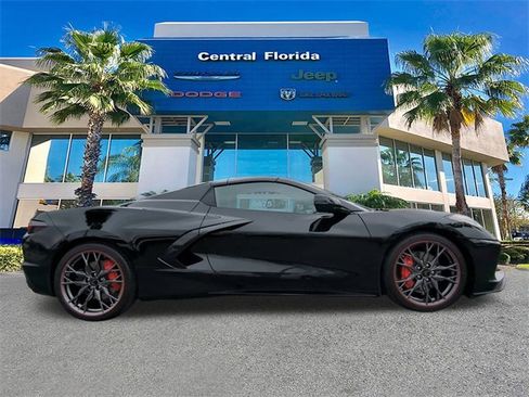 Used 2023 Chevrolet Corvette Stingray Convertible w/ 1LT image 4