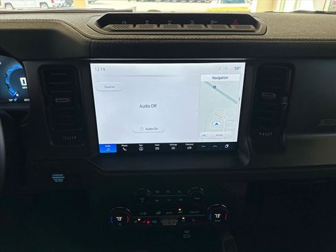 Certified 2025 Ford Bronco Badlands image 39