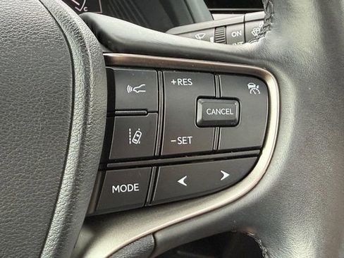 Used 2024 Lexus UX 250h AWD image 15