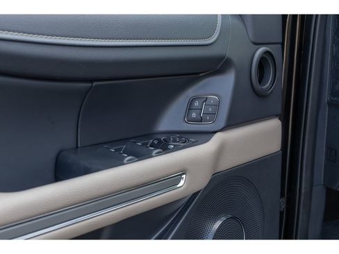 Used 2024 Ford Expedition Limited image 21