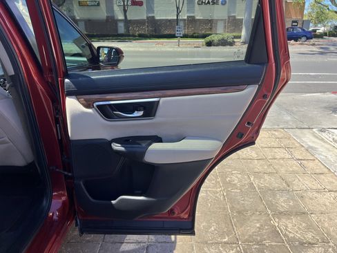 Used 2019 Honda CR-V EX image 30