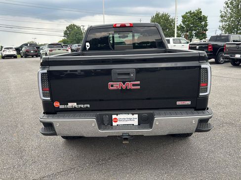 Used 2015 GMC Sierra 1500 SLT w/ All-Terrain Package AWD/4WD image 8