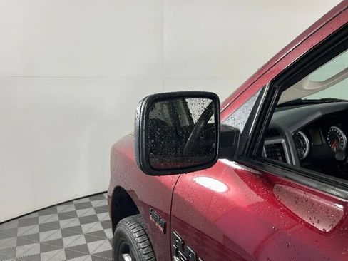 Used 2019 RAM 1500 Express w/ Express Value Package AWD/4WD image 14