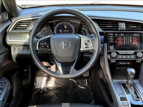 Used 2021 Honda Civic EX image 6