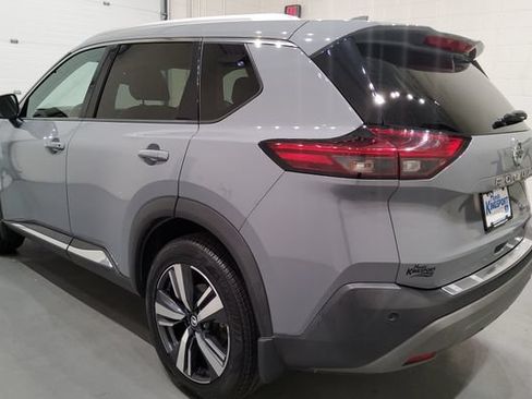 Used 2021 Nissan Rogue SL AWD/4WD image 4