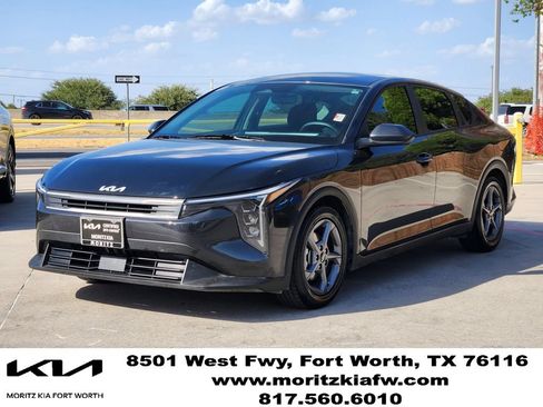 Certified 2025 Kia K4 FWD image 3