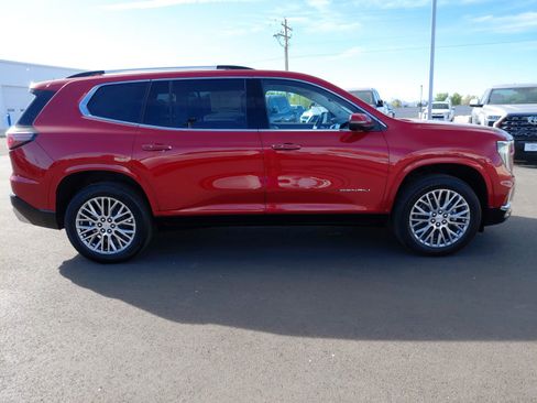 New 2026 GMC Acadia Denali w/ Super Cruise Package image 2