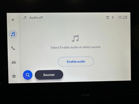 Used 2025 Toyota Corolla LE image 27