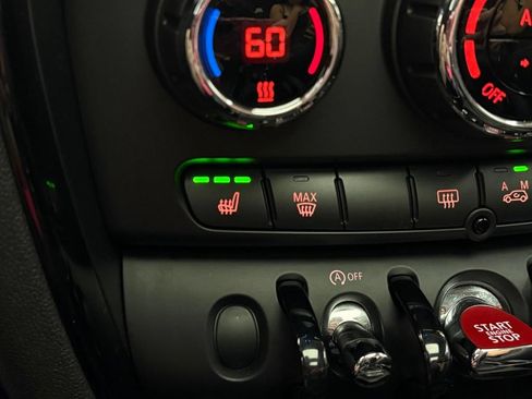 Used 2022 MINI Cooper Clubman S w/ Signature Upholstery Package FWD image 6