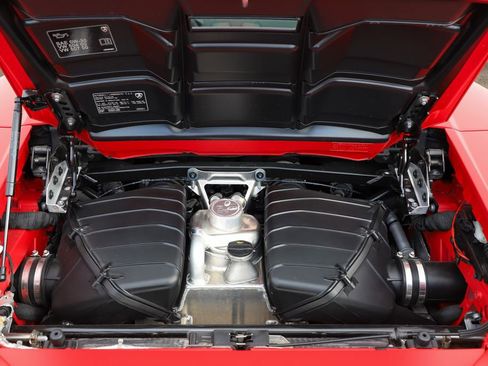 Used 2024 Lamborghini Huracan EVO image 14