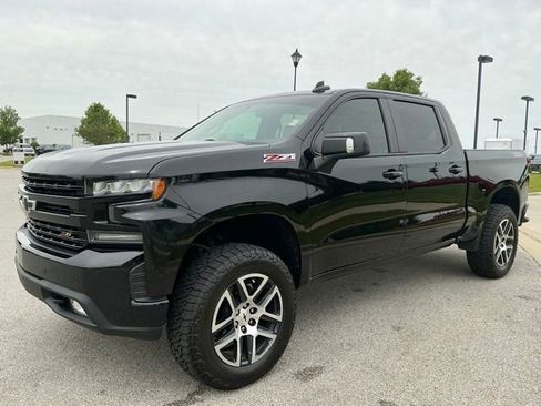 Used 2020 Chevrolet Silverado 1500 LT Trail Boss AWD/4WD image 3