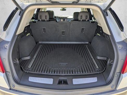 Used 2018 Cadillac XT5 Premium Luxury image 6