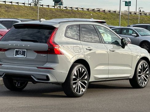 New 2026 Volvo XC60 T8 Ultra w/ Protection Package Premier AWD/4WD image 3