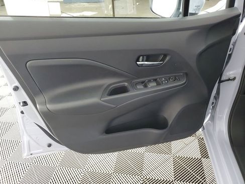 New 2025 Nissan Versa SV w/ Trunk Package image 25
