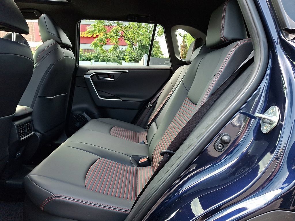 Certified 2025 Toyota RAV4 XSE AWD/4WD image 10
