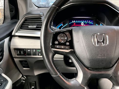 Used 2018 Honda Odyssey EX-L image 23