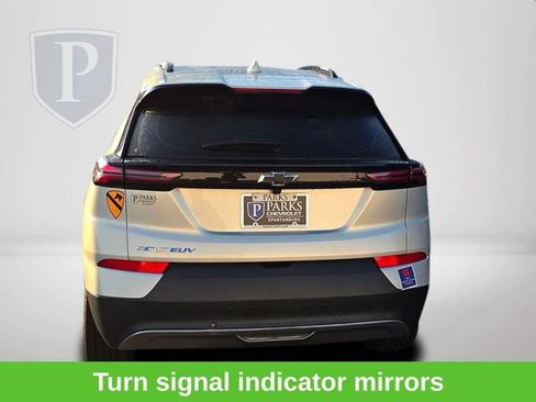 Certified 2023 Chevrolet Bolt EUV Premier FWD image 9