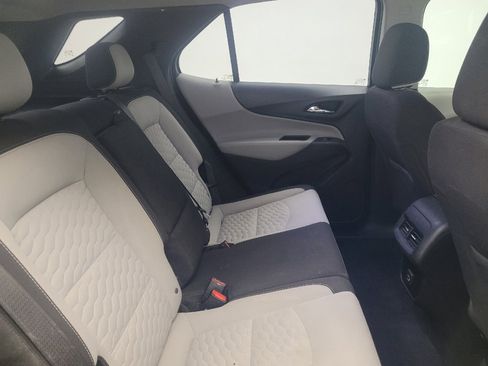 Used 2021 Chevrolet Equinox LS FWD image 19