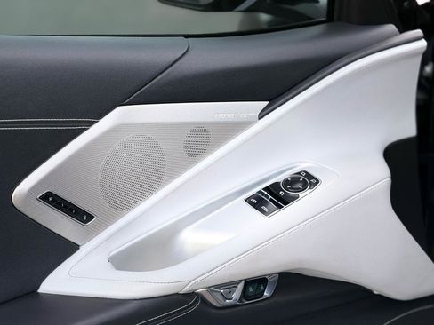 Used 2022 Chevrolet Corvette Stingray Preferred Cpe w/ 2LT image 16