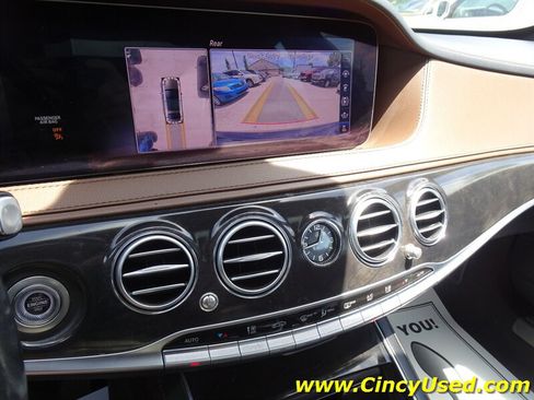 Used 2020 Mercedes-Benz S 560 4MATIC Sedan image 20