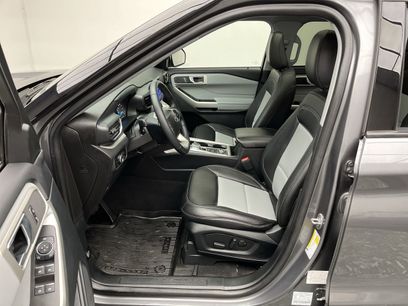 Certified 2023 Ford Explorer XLT w/ XLT Sport Appearance Package