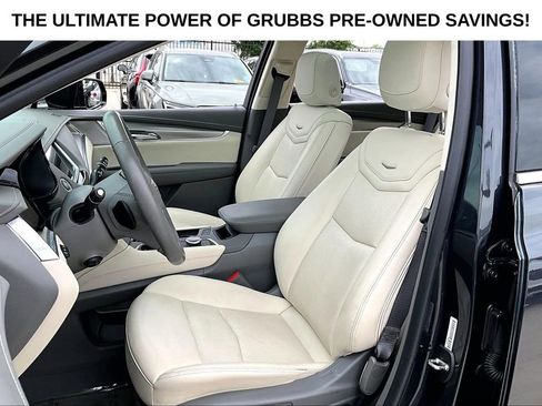 Used 2023 Cadillac XT5 Premium Luxury w/ Technology Package FWD image 31