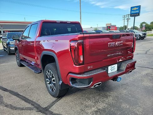 Used 2021 GMC Sierra 1500 AT4 AWD/4WD image 7