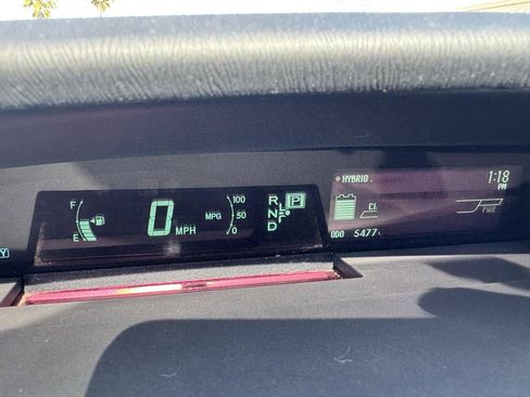 Used 2011 Toyota Prius Two image 29